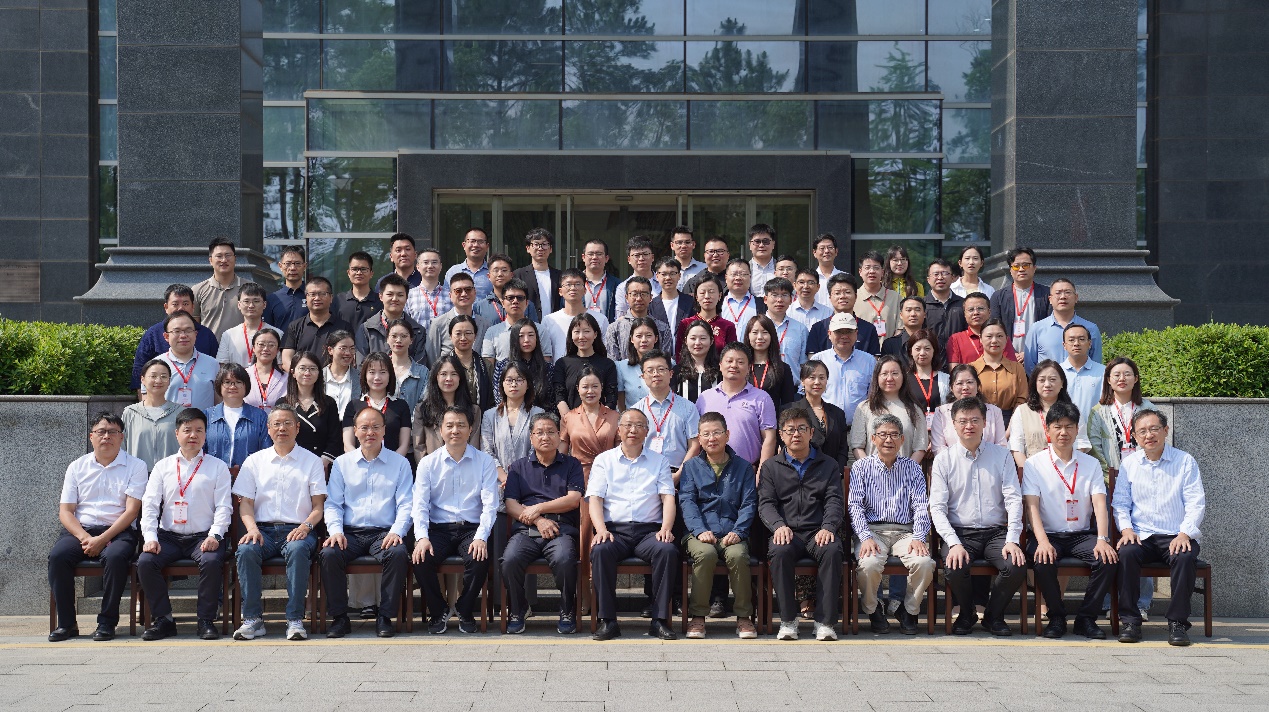 中国社会学会农业社会学专业委员会换届大会暨第五届农业社会学学术工作坊在我校成功举办